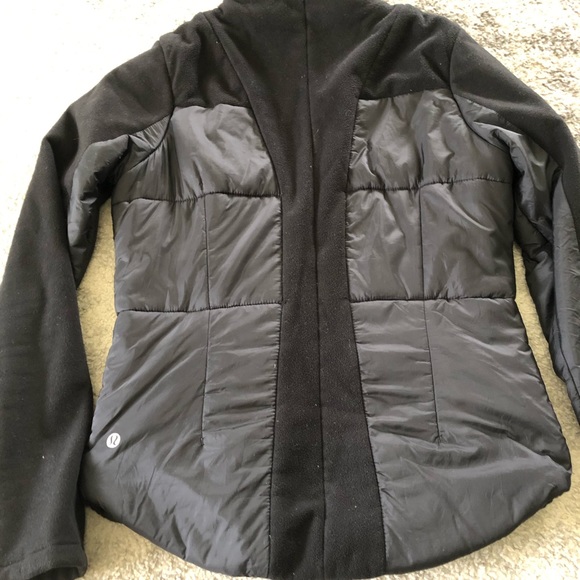 Lululemon jacket - Picture 4 of 6